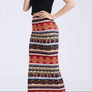 Aztec fitted skirt
